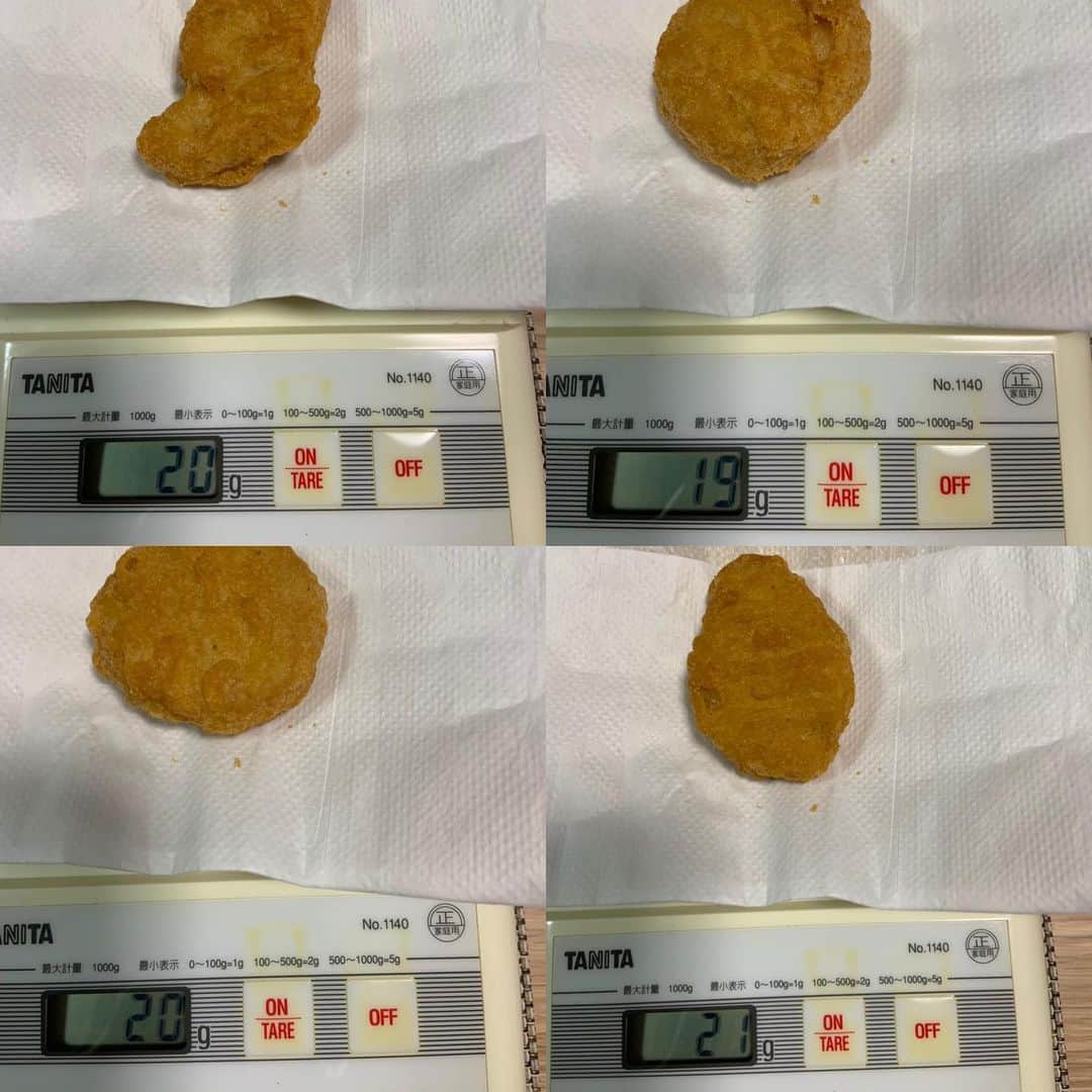 笑福亭瓶吾のインスタグラム：「#マックナゲット ご質問の件、検証してみました。 ボーンはなかったのですが、形は違っても１つ20グラムの設定と思われます。」