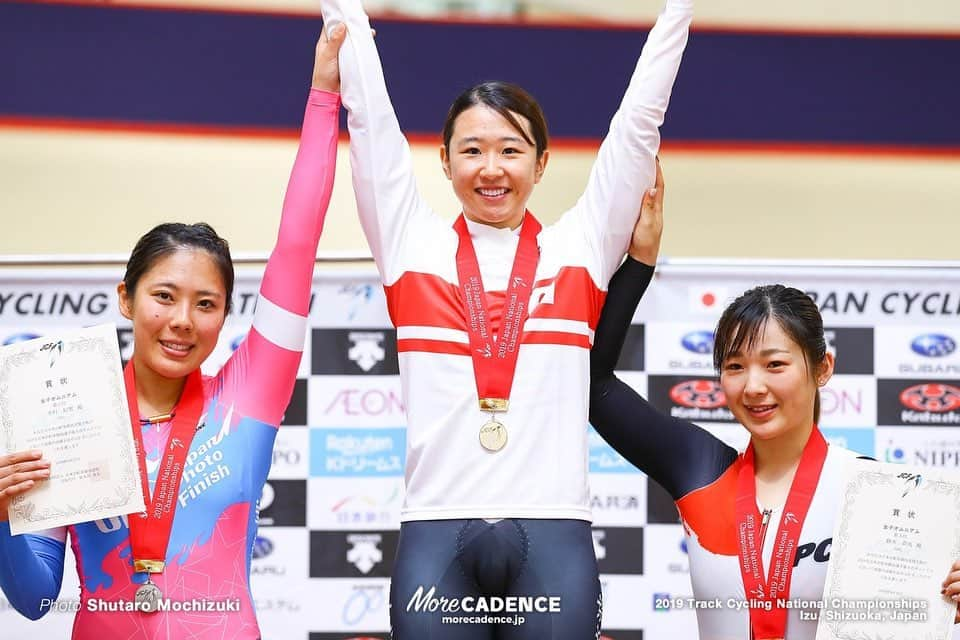 鈴木奈央のインスタグラム：「. 《全日本オムニアム選手権》 . スクラッチ3位 テンポ3位 エリミ3位 ポイント 総合三位🥉 . たくさんの方のおかげで レースを走れることに感謝して もっと良い成績を残せるよう また練習頑張ります！ . 次は9/28-30 前橋競輪です🍀 . #全日本オムニアム  #銅メダル #🥉 #自転車競技 #jka250  #２つの車輪に２つの夢を乗せて」