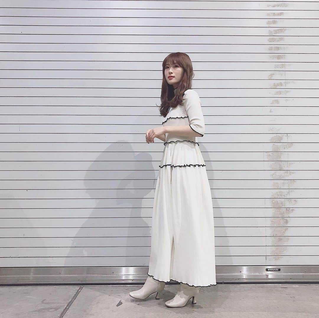 渋谷凪咲さんのインスタグラム写真 - (渋谷凪咲Instagram)「今日の私服📷 . . 去年買ったけど、 お気に入りなので今年も着ちゃいました☺️ . @furfur_official 大好きです🌷 . . one-piece #furfur shoes #urbanresearch . #私服 #ナギッション」9月22日 21時33分 - nagisa_nikoniko