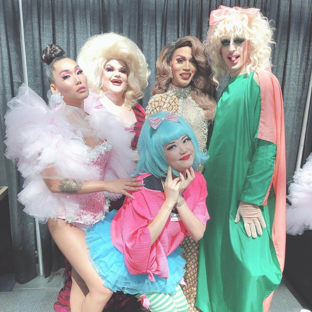 ジュン中山さんのインスタグラム写真 - (ジュン中山Instagram)「#dragconnyc2019 #dragcon2019 #dragheaven #dragfantasy #faghagdreams #faghag #fruitfly #achieve」9月22日 21時59分 - junnakayama