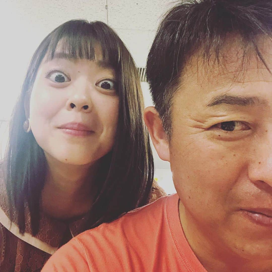 岩本勉さんのインスタグラム写真 - (岩本勉Instagram)「まいど！ フジテレビCSプロ野球ニュース！ 千尋アナウンサーの機嫌がえーんがな( ＾∀＾)」9月22日 22時27分 - gun18gun18