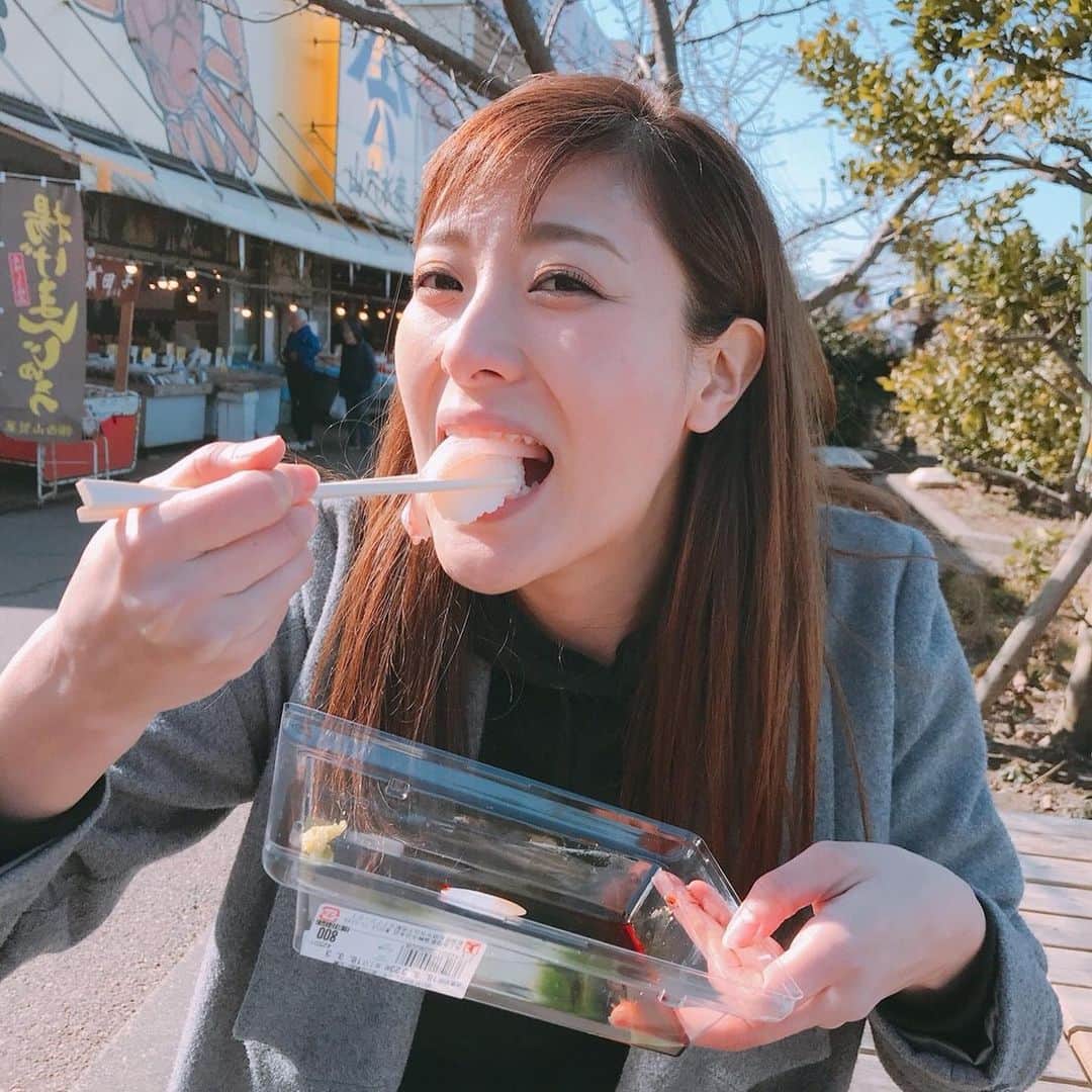 高橋麻美さんのインスタグラム写真 - (高橋麻美Instagram)「ここ最近ずっとお寿司食べたい欲出てる🍣  #新潟#寿司#gourmet」9月22日 22時30分 - charmy421