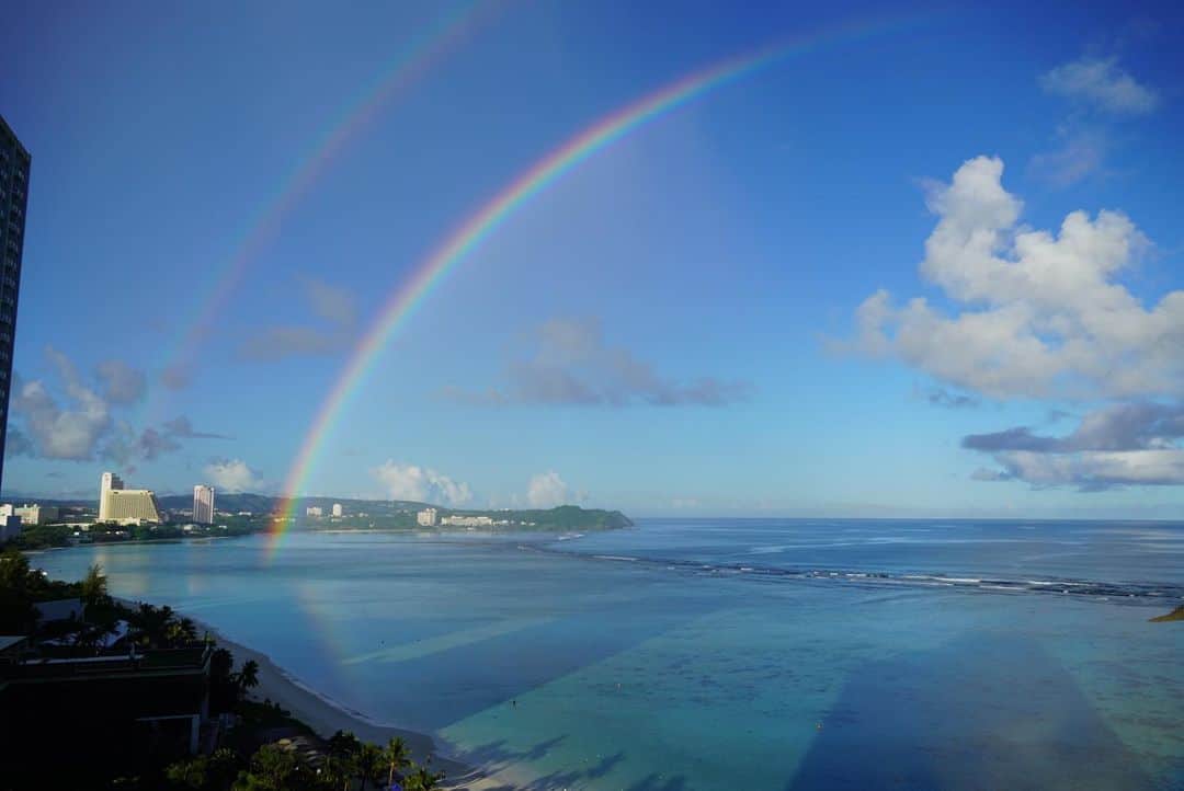 森麻季さんのインスタグラム写真 - (森麻季Instagram)「Good morning🌈  素敵な一日になりますように  #2重の虹  #rainbow  #guam」9月23日 8時25分 - maki.mori_m