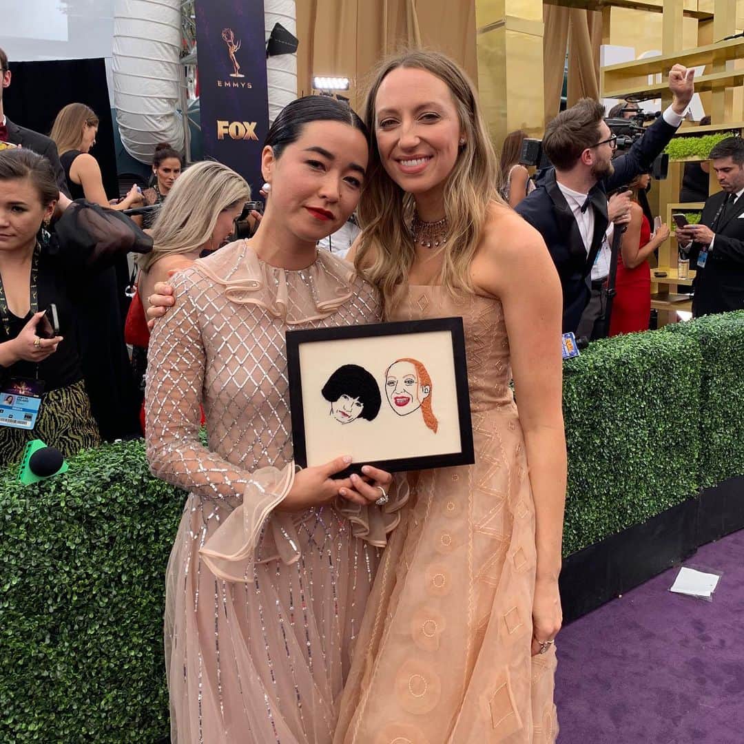 Hulu Home of Emmy-winningさんのインスタグラム写真 - (Hulu Home of Emmy-winningInstagram)「Picture perfect @pen15show #Emmys」9月23日 9時10分 - hulu