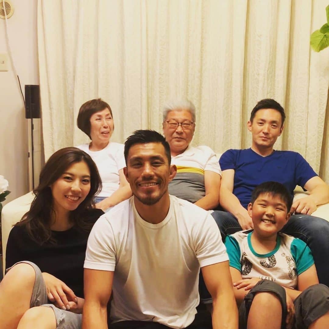 戸澤陽のインスタグラム：「戸澤家」