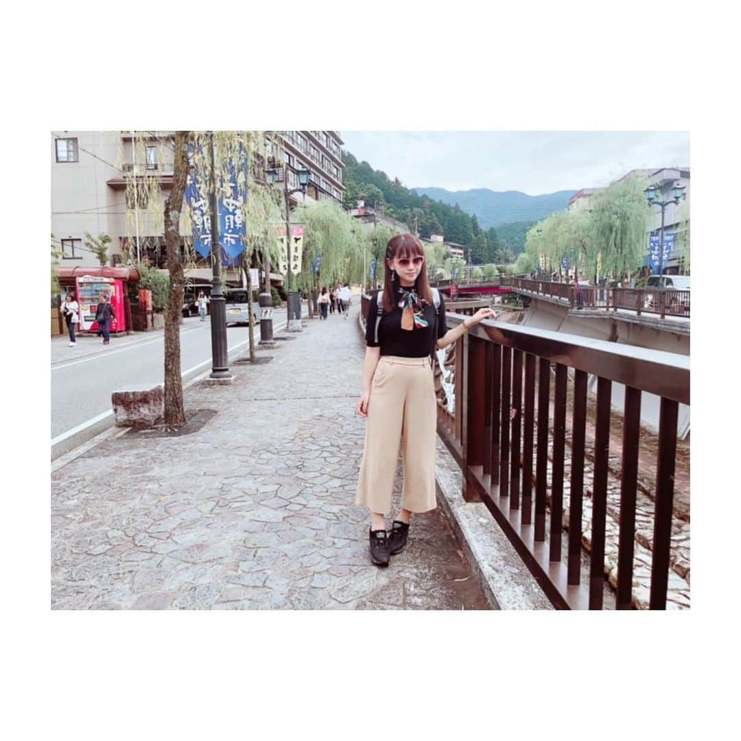 のインスタグラム：「久々の下呂🐸♨️ #下呂温泉 #温泉街 #川 #自然 #旅行 #温泉 #ぶらぶり」