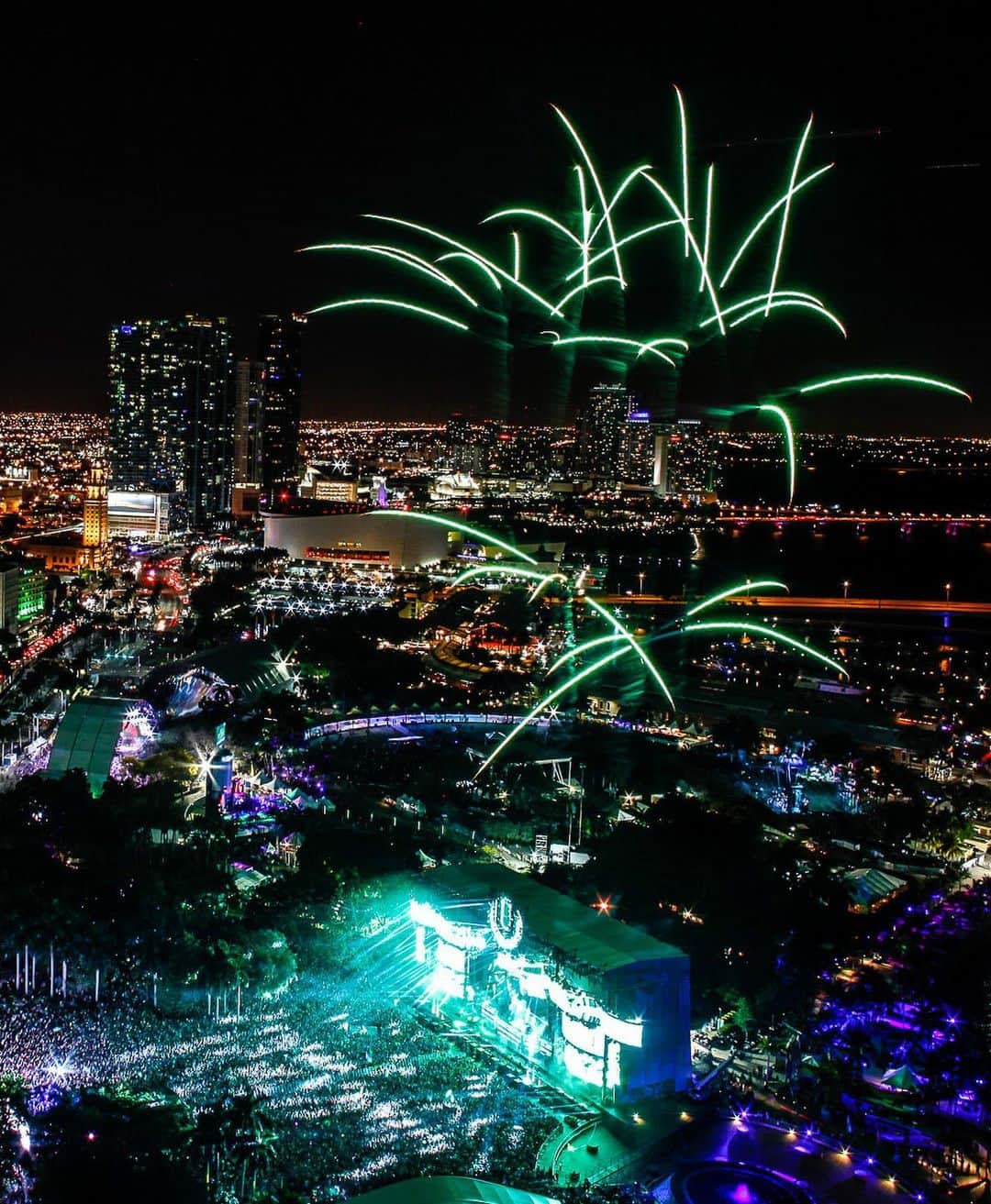 Ultra Music Festivalさんのインスタグラム写真 - (Ultra Music FestivalInstagram)「For 3 days in March, Downtown Miami transforms into the world of Ultra」9月23日 1時32分 - ultra