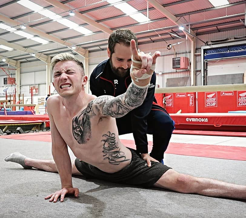 ナイル・ウィルソンさんのインスタグラム写真 - (ナイル・ウィルソンInstagram)「Everyday above the ground is a bloody good day!🤘🏻 We got this coach let’s keep moving forward 💚🤸🏼‍♂️」9月23日 2時04分 - nilemw