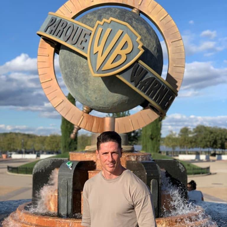 フェルナンド・トーレスさんのインスタグラム写真 - (フェルナンド・トーレスInstagram)「@parquewarner 🔝👌🏻」9月23日 3時12分 - fernandotorres