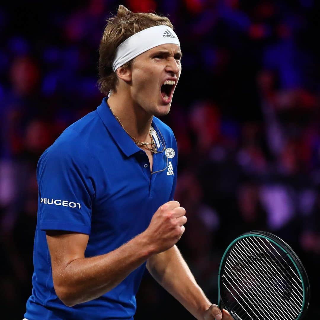 ATP World Tourさんのインスタグラム写真 - (ATP World TourInstagram)「🇪🇺 #TEAMEUROPE WIN  @alexzverev123 defeats Raonic 6-4, 3-6, [10-4] to complete the three-peat! #LaverCup」9月23日 3時27分 - atptour