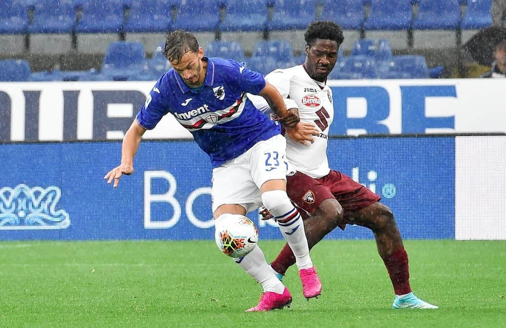 マノロ・ガッビアディーニのインスタグラム：「Forza Samp!!! ⚽️ 🔵⚪🔴⚫⚪🔵」