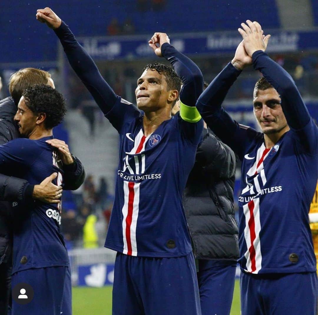 マルコ・ヴェッラッティのインスタグラム：「Une victoire d’équipe @psg」