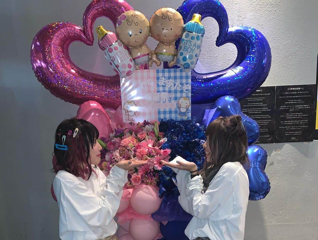 ふくれなさんのインスタグラム写真 - (ふくれなInstagram)「昨日はほんまに幸せやった🎈 爆誕祭に来て誕生日祝ってくれてありがとう😊 誕生日は明日やけど一足お先に幸せ味わってきました💁‍♀️ 優香ちゃん、M君、よききさん来てくれてありがとう！！！ みんな大好き🧠愛深すぎて深海2000メートル」9月23日 17時32分 - fukurena