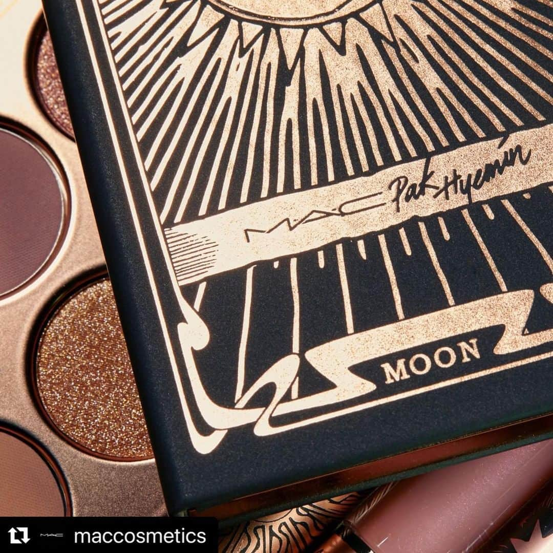 ポニーさんのインスタグラム写真 - (ポニーInstagram)「#유료광고 #제품협찬  . #Repost @maccosmetics ・・・ Deck out! With packaging styled after tarot cards, an all-new collection by @ponysmakeup serves worlds of celestial inspiration. Available tomorrow in the US and Canada, and in select markets on October 1. #MACPonyPark」9月23日 17時58分 - ponysmakeup