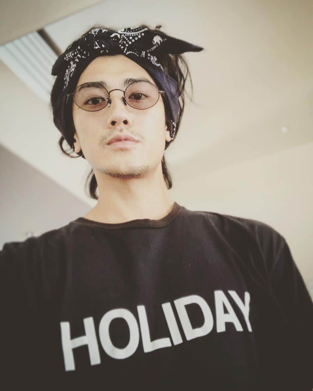 のインスタグラム：「Yuuaaahy Mecchyea Holiday.」