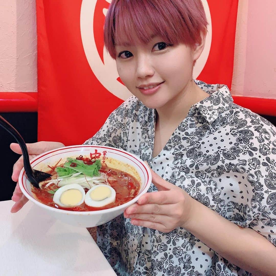  才原茉莉乃さんのインスタグラム写真 - ( 才原茉莉乃Instagram)「#ヘルボーイ × #蒙古タンメン中本  #コラボメニュー 「#炎極」 〜9/27までのコラボなのでお早めに！  辛かったけど美味しかった！完食したよ！ #hellboy #ramen #hot #red #アメコミ #アメコミ映画 #darkhorsecomics #ダークホースコミックス #mikemignola #マイクミニョーラ」9月23日 12時43分 - saihara_0120