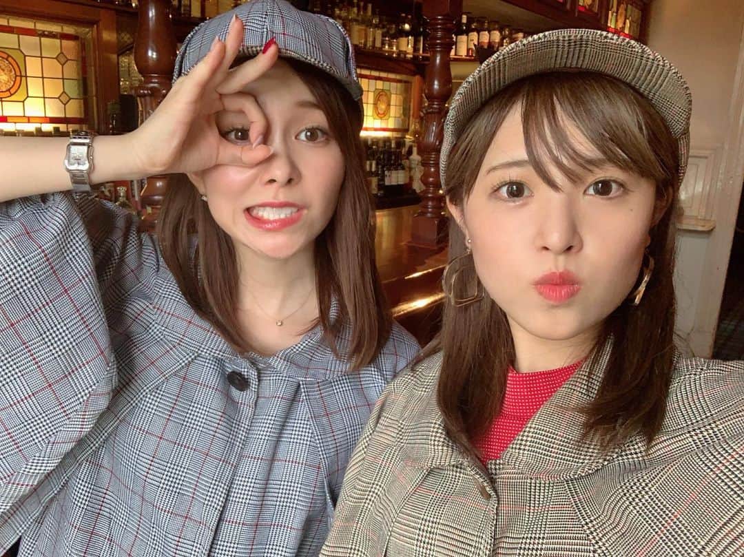 黒澤詩音さんのインスタグラム写真 - (黒澤詩音Instagram)「*﻿ ﻿ #神戸 の #北野異人館街﻿ ﻿ ﻿ ずっと行ってみたかったところ！﻿ ﻿ 地元横浜の洋館も大好きだけれど、﻿ 神戸も素敵でした〜！﻿ 函館の洋館も好き。あとは長崎に行ってみたい！ 柴田アナとは色違いを着てみました🕵️‍♀️🕵️‍♀️ ﻿ ﻿ #英国館 #シャーロックホームズ #神戸異人館 #神戸観光 #洋館#SherlockHolmes」9月23日 19時12分 - shionkurosawa_official