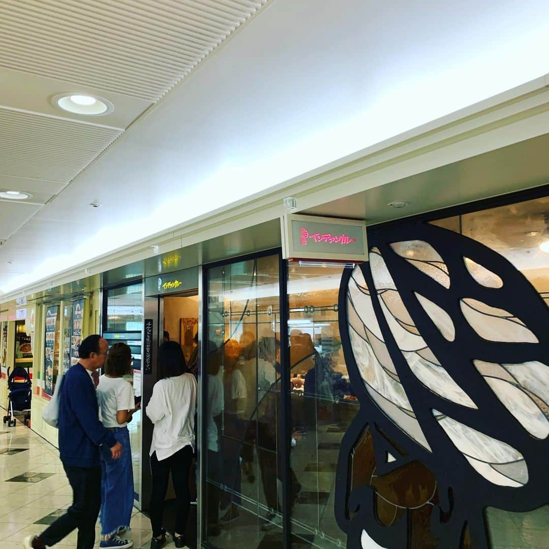 金村義明さんのインスタグラム写真 - (金村義明Instagram)「#インディアンカレー阪急三番街店 #並んで食べた半ライス卵入り#久しぶり超劇ウマママママし」9月23日 13時46分 - yoshiaki_kanemura