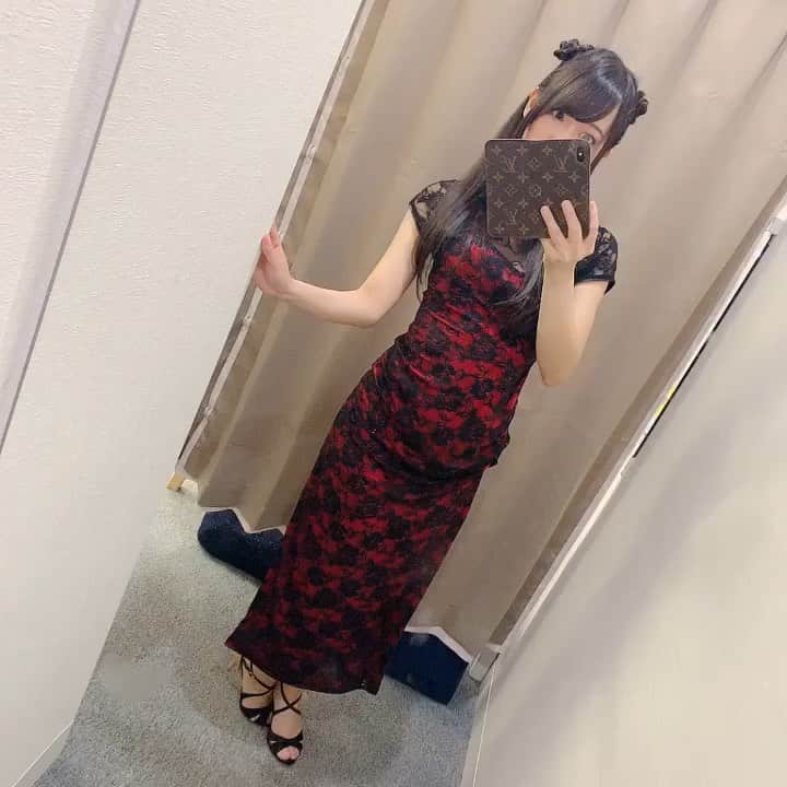 芽水憂のインスタグラム：「この前好評だったチャイナ服の動くバージョン！🥺💕﻿ ﻿ ﻿ #グラビア #グラビア動画  #10秒グラビア﻿ #グラビアタレント #水着 #自撮り #グラビアモデル #撮影会 #撮影会モデル #被写体 #写真好きな人と繋がりたい #アイドル #チャイナ #コスプレ ﻿  #selfie﻿ #swimsuitforsalep #gravure ﻿ #bikini #bikinigirls ﻿ #bubblebutt ﻿ #hobbymodel﻿ #portrait﻿ #셀카  #셀카그램 #셀카스타그램  #셀피  #셀스타그램  #전신샷  #팔로우환영 #수영복」