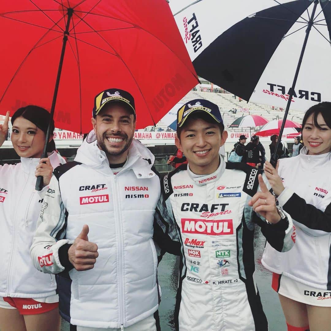 辻井美香さんのインスタグラム写真 - (辻井美香Instagram)「SUPER GT Rd.7、3号車 CRAFTSPORTS MOTUL GT-Rが、優勝しました。めっちゃ嬉しい❤️ Car No.3 won the SUPER GT Rd.7 race yesterday!! Finally!!!! It was a long way to get the Victory. I'm so happy❤️ #supergt2019 #sgt #スポーツランドSUGO #craftsportsmotulgtr #3号車 #motorsports #モータースポーツ #🇯🇵 #スーパーgt #gtr #NISMO #NISSAN #MOTUL #racequeen #promomodels #gridgirl」9月23日 14時03分 - tsujii_yoshika
