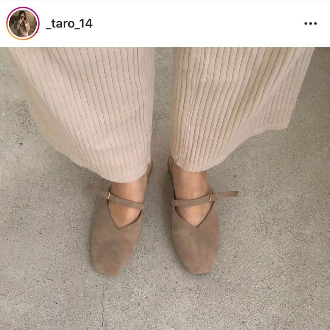 PRESSさんのインスタグラム写真 - (PRESSInstagram)「一番季節感が出るのって、やっぱり、靴👡﻿ 足元から秋色にチェンジして🍁﻿ ﻿ みなさんが今年の1足目に選んだシューズは﻿ こちらでした💓﻿ ﻿ swipeにてcheck👡👡👡﻿ ﻿ ﻿ —————————————————— ㅤ﻿ ﻿ お気に入りの写真に @pressblog #pressblog をㅤ﻿ タグ🏷して投稿してください♡﻿ PRESS公式アカウントでㅤ﻿ あなたのアカウントをご紹介致します! ㅤ﻿ ㅤ﻿ ——————————————————﻿ ﻿ #パンプス #ローファー #バレエシューズ #フラットシューズ #秋靴  #あしもと倶楽部 #あしもとくらぶ #足もと倶楽部 #靴好きな人と繋がりたい #靴磨き倶楽部 #今日の靴 #靴好き #パンプスの季節 #ファッションコーデ #トレンドコーデ #トレンドファッション #トレンドアイテム」9月23日 14時05分 - press.inc