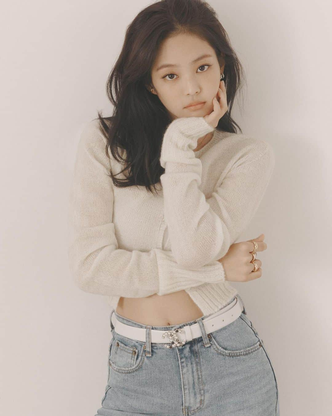 ジェニーさんのインスタグラム写真 - (ジェニーInstagram)「The soft side of me @chanelofficial #cococrush」9月23日 15時03分 - jennierubyjane