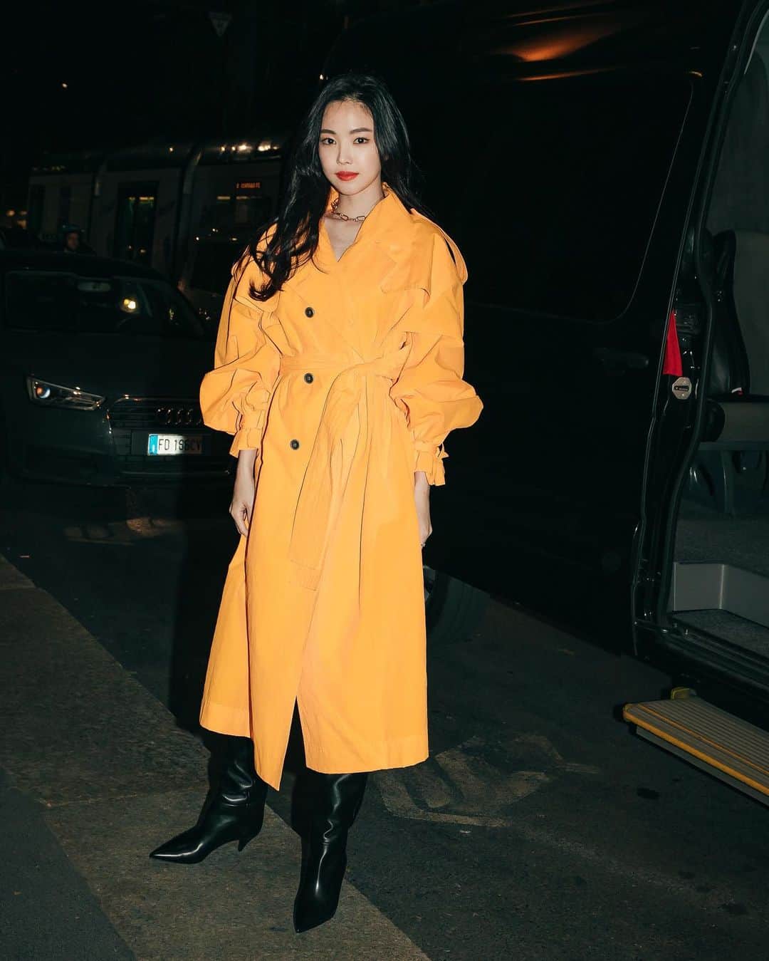 가로수길 , Seoulさんのインスタグラム写真 - (가로수길 , SeoulInstagram)「MFW Street Fashion Style Thx @marcellasne_ 🔥 손나 이쁜 손나은 😍 . .  #instafashion #파리 #東京 #서울패션위크 #sfw #오오티디 #nyc #koreafashion #패션그램 #womenswear #nyfw #데일리그램 #outfit #ootd #street #streetfashion #streetphoto #손나은패션 #손나은 #에이핑크 #스트릿패션 #모델 #wiwt #nyfw #pfw」9月23日 15時16分 - jaylim1
