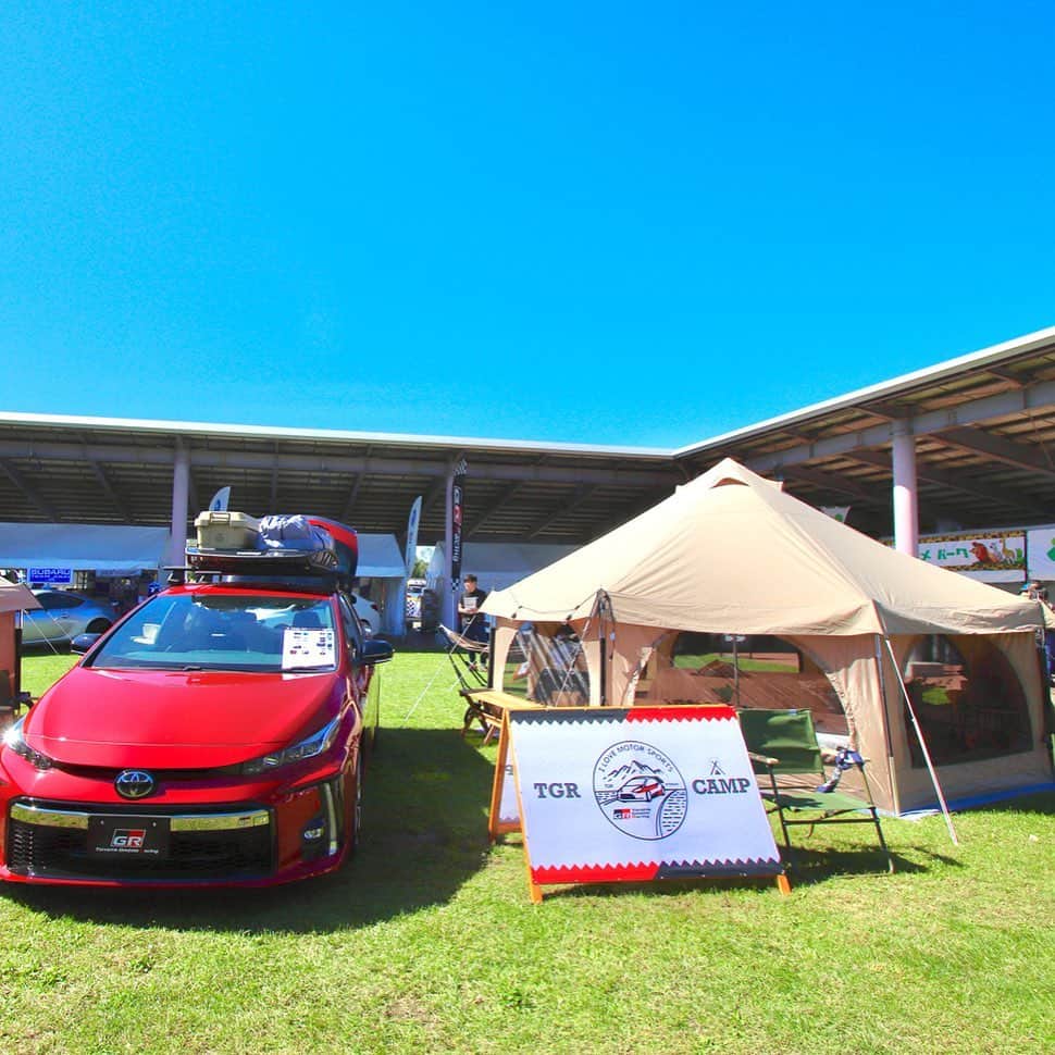 marikoさんのインスタグラム写真 - (marikoInstagram)「2019.9.23 * *  9.21-22 🏕💕💕 * * 🏕💕 ✨ラリー北海道❣️ * TOYOTA GAZOO Racing ブースにて空間プロデュース❣️ * * ラリーをはじめて見てすごい迫力で感動😍✨✨ * * ワークショップもたくさんの方々で賑わってました❣️ * * 素敵なスタッフさん達にも恵まれ良くしていただきとっても楽しいイベントになりました😊 * * お会いできた方々ありがとうございました😊💕 * * 詳しくはストーリーハイライトにて🤗💕 * #camp #キャンプ #outdoor  #アウトドア #おしゃキャン #キャンプ女子 #おしゃピク #DOD #ディーオーディー #ソトアソビ #tgrwoman  #モタスポ女子 #toyotagazooracing #motorsport #モータースポーツ #モータースポーツ好きな人と繋がりたい #車好きな人と繋がりたい」9月23日 15時31分 - marimari8208