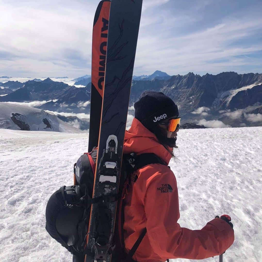 小野塚彩那さんのインスタグラム写真 - (小野塚彩那Instagram)「back in the office🏔 . @thenorthfacejp @thenorthface @thenorthface_snow @tnfwomen . . #shemovesmountains #neverstopexploring #futurelight . @atomicski @smithopticsjp @jeep_japan_official @nippon_ski_development」9月23日 15時34分 - ayana_onozuka