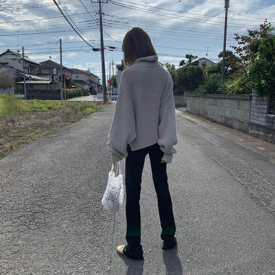 小田川エリカさんのインスタグラム写真 - (小田川エリカInstagram)「・ 秋服🍂🍁 ニット可愛い早く沢山着たい❤︎ (@titivatejp) #me#code#titivate#titivatestyle#私服 #エリカの私服#ティティベイト#秋コーデ #ボリュームニット」9月23日 16時03分 - 0904.erika