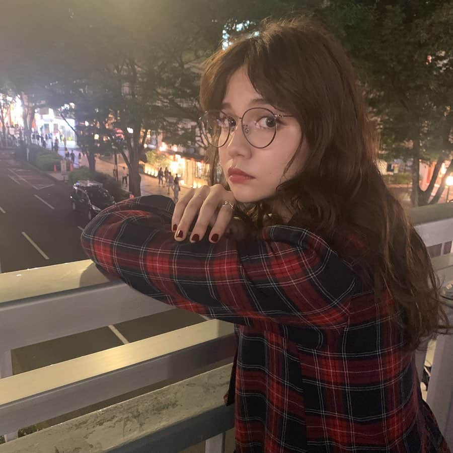 高橋有紀さんのインスタグラム写真 - (高橋有紀Instagram)「zoff✖︎りんりん❤︎ 私もどれをオーダーするか迷っている🥺 #osakana_yuki  #おさかなゆきフィルム」9月23日 16時26分 - osakana_yuki