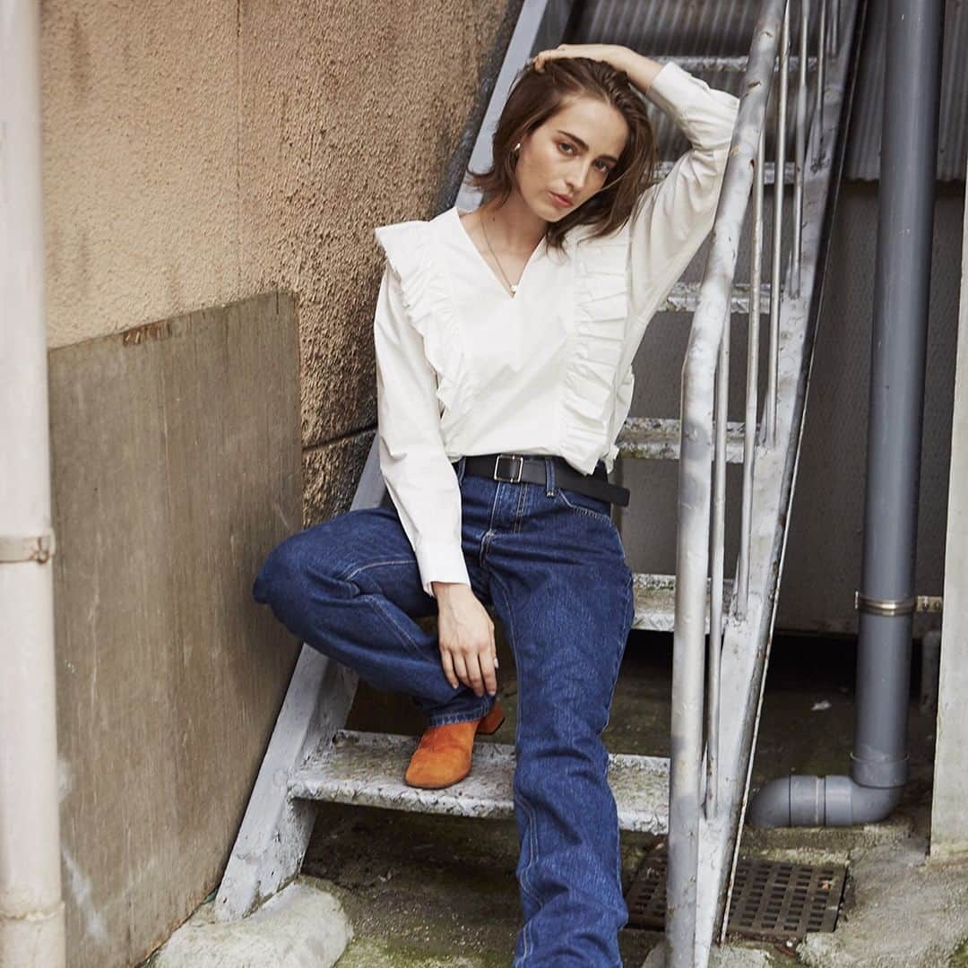 のインスタグラム：「ジーパン女子 @flowerinoise #ジーパン女子 #gパン女子 #メンズを穿く女子 #Boyfrienddenim #Boyfriendjeans #edwin_japan #edwin #edwinjapan #madeinjapan #エドウイン」