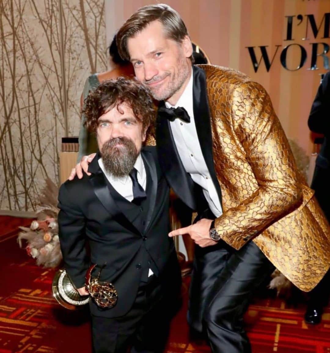 ピーター・ディンクレイジのインスタグラム：「Lannister Brothers 🦁❤️」