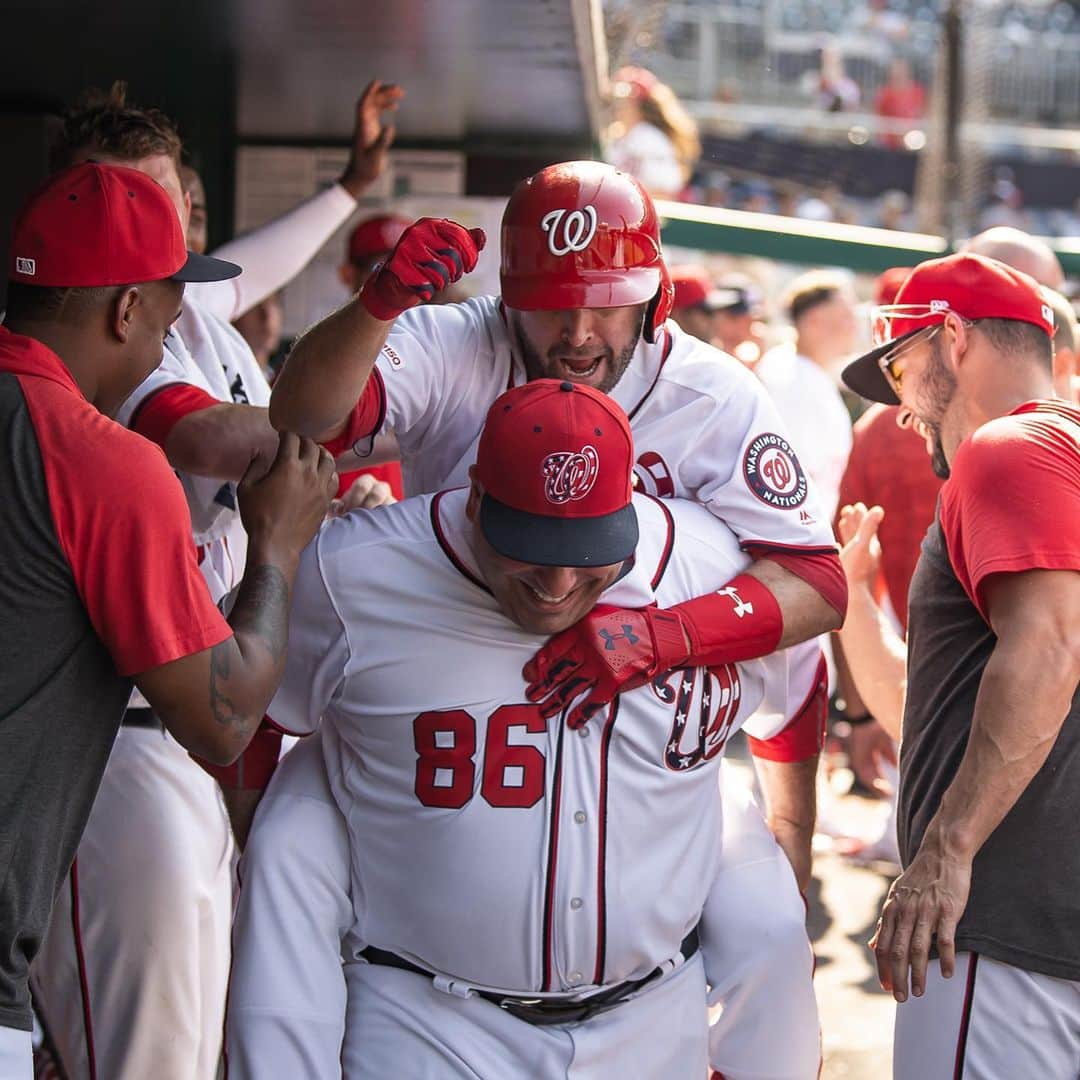 ワシントン・ナショナルズさんのインスタグラム写真 - (ワシントン・ナショナルズInstagram)「One last regular season homestand. ONE. LAST. DANCE. 💃🏻」9月24日 2時52分 - nationals