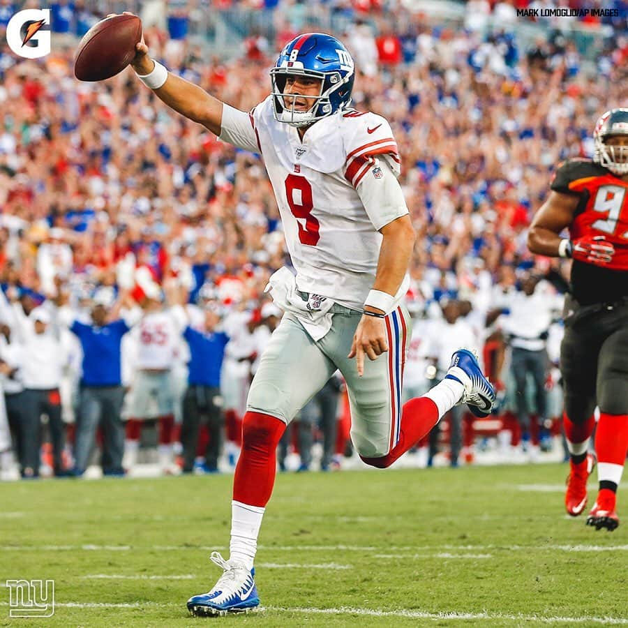 New York Giantsさんのインスタグラム写真 - (New York GiantsInstagram)「Rookies came to play #MondayMotivation」9月24日 3時10分 - nygiants