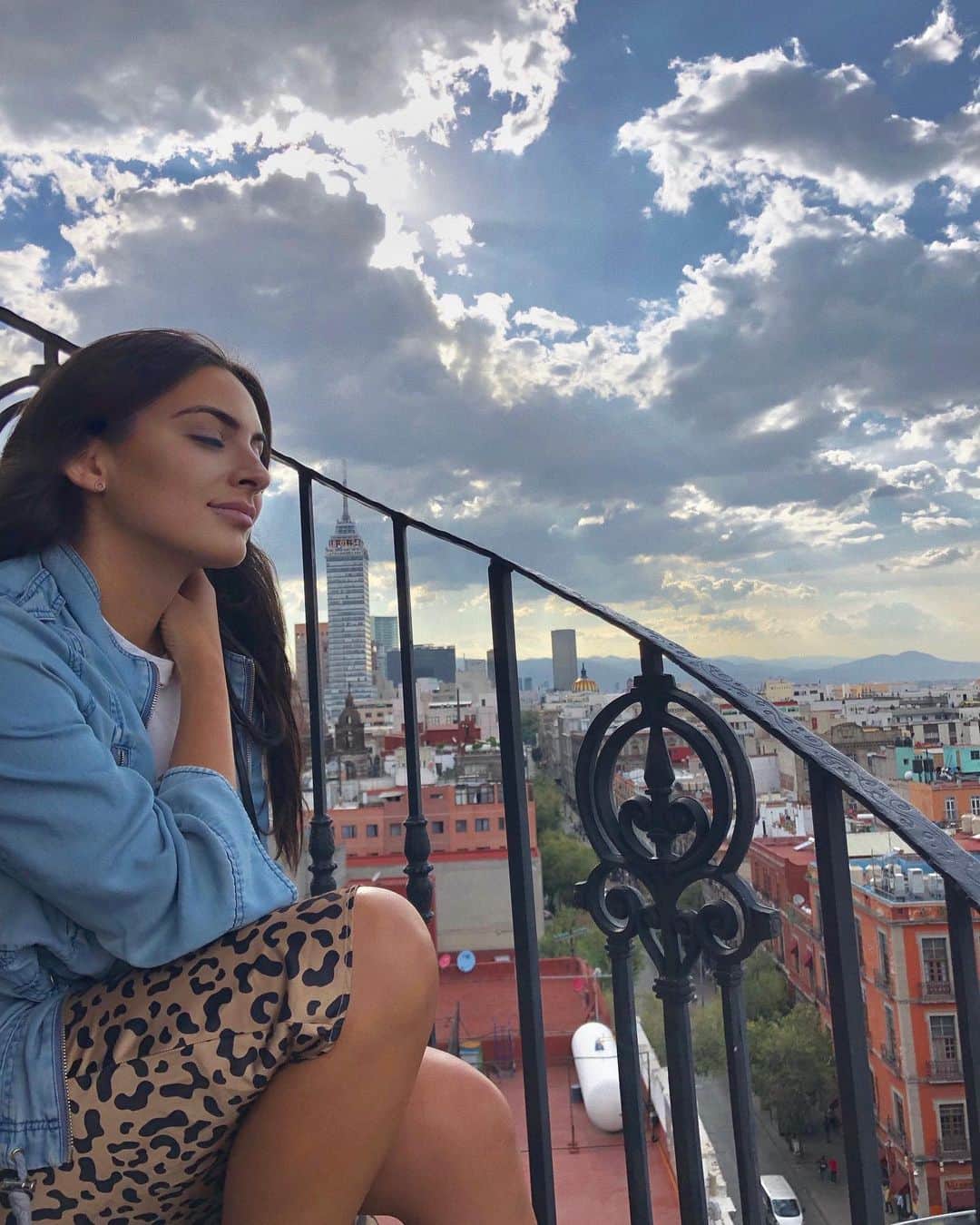 Ana Brenda Contrerasのインスタグラム：「#Cdmx de mis amores 💭」