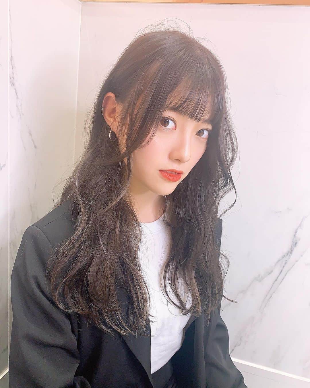 木本花音のインスタグラム：「#ヘア #ヘアスタイル #newhair #hair #헤어스타일 #헤어 #shima #shimasixginza」