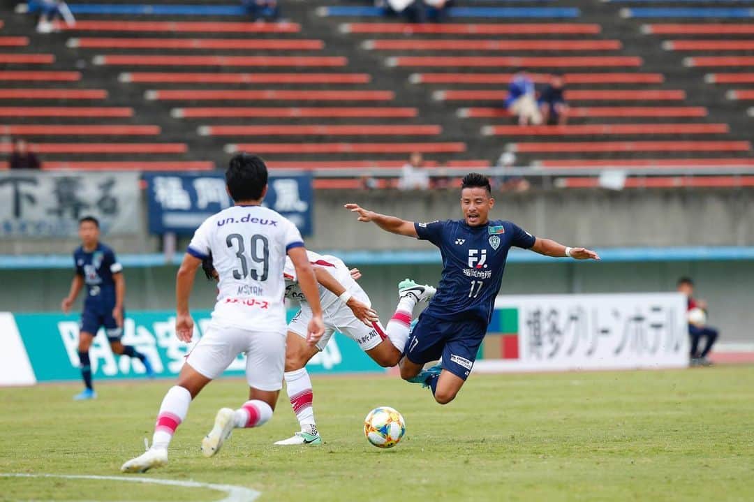 松田力さんのインスタグラム写真 - (松田力Instagram)「応援ありがとうございました。  #avispa  #松田力  #アビスパ福岡  #jリーグ  #jleague  #レオミネイロ  #山ノ井拓己  #T」9月23日 19時42分 - riki_matsuda_official