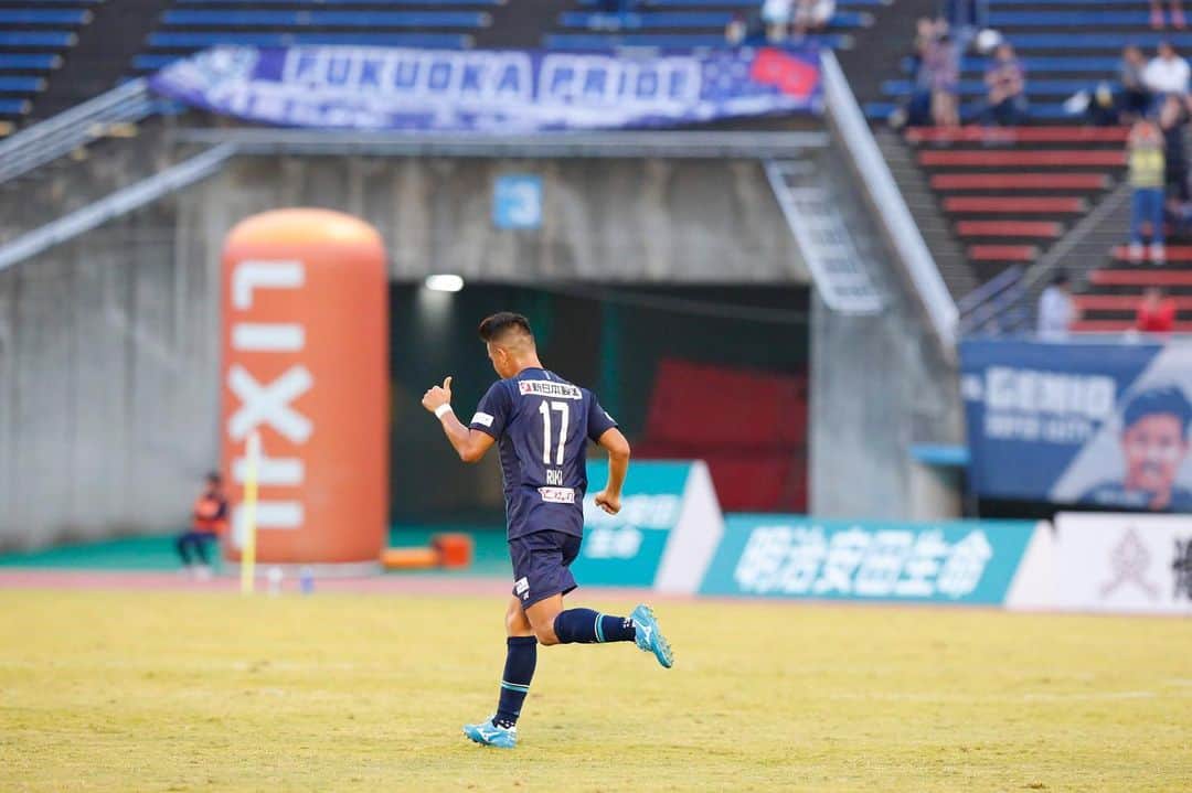 松田力のインスタグラム：「応援ありがとうございました。  #avispa  #松田力  #アビスパ福岡  #jリーグ  #jleague  #レオミネイロ  #山ノ井拓己  #T」