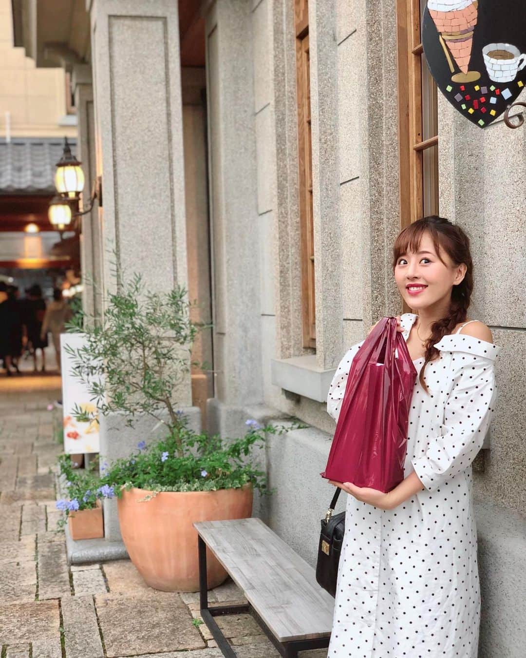 真衣ひなののグルメインスタ