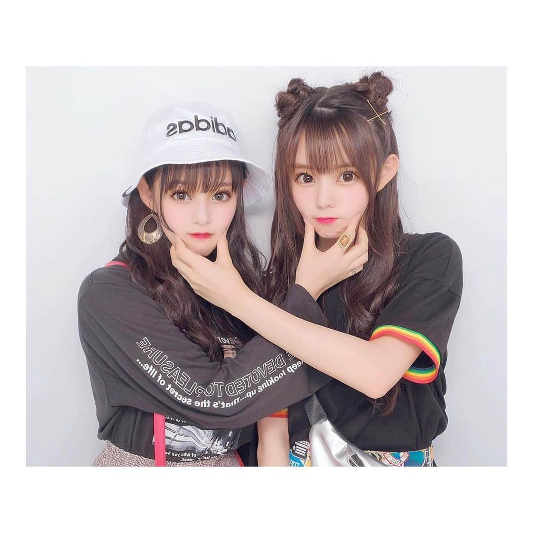 大森莉緒さんのインスタグラム写真 - (大森莉緒Instagram)「・ ・ #around20 ・ ・ #大森莉緒 #おーりお #猪子れいあ #おりおんず #プリクラ #プリント倶楽部 #fjk #ljk #jkブランド #ハーフツイン #お団子 #ヘアアレンジ #instagood #instapic」9月23日 19時59分 - rio.ohmori