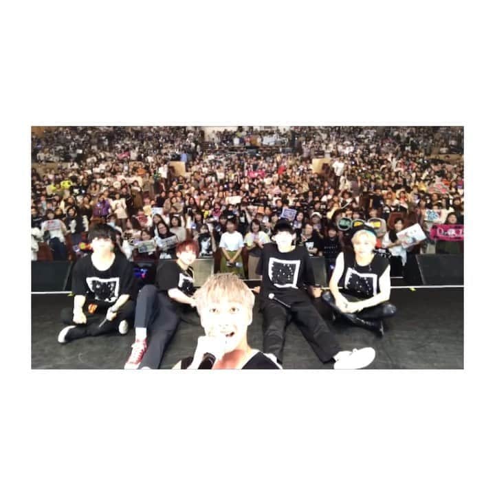 岩岡徹のインスタグラム：「長崎公演‼︎ ありがとうございました🍜😊 #da_ice #besttour #長崎」