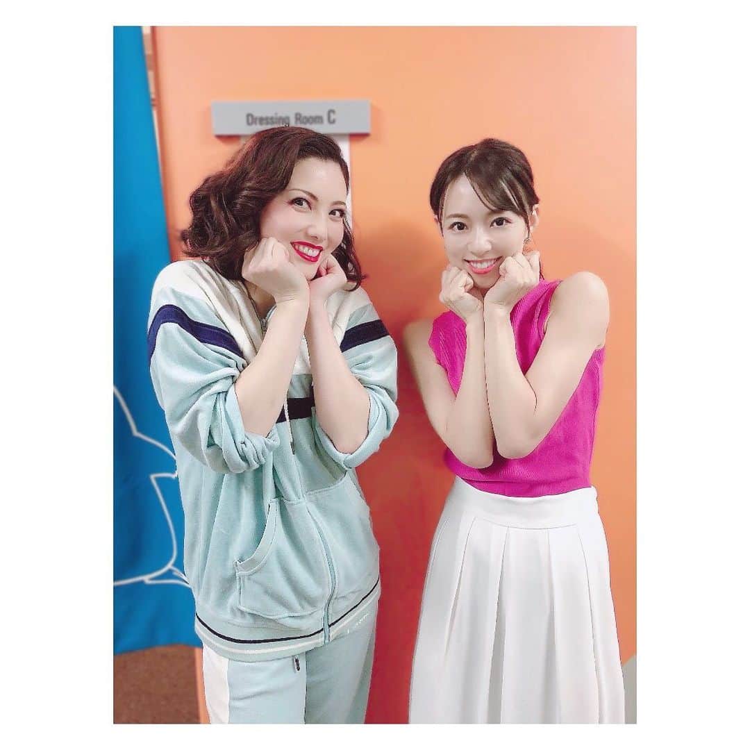 愛加あゆさんのインスタグラム写真 - (愛加あゆInstagram)「「THE CIRCUS!」を観劇しました！ 壮さんが出てこられた瞬間、舞台にパッと新しい空気が流れ、歌あり、ダンスあり、アクションあり！壮さんスタイル抜群でとても格好良かったです(*´ω｀*) 「GEM CLUB」と「王家の紋章」で一緒だった矢田ちゃんとも久しぶりに会いました！矢田ちゃんの歌声、久しぶりに聞きましたが、やはり素敵でした！ #観劇 #thecircus  #新国立劇場中劇場  #2枚目は劇中のポーズをリクエストさせて頂きました #壮一帆 さん #矢田悠祐 くん #愛加あゆ」9月23日 20時53分 - manaka_ayu