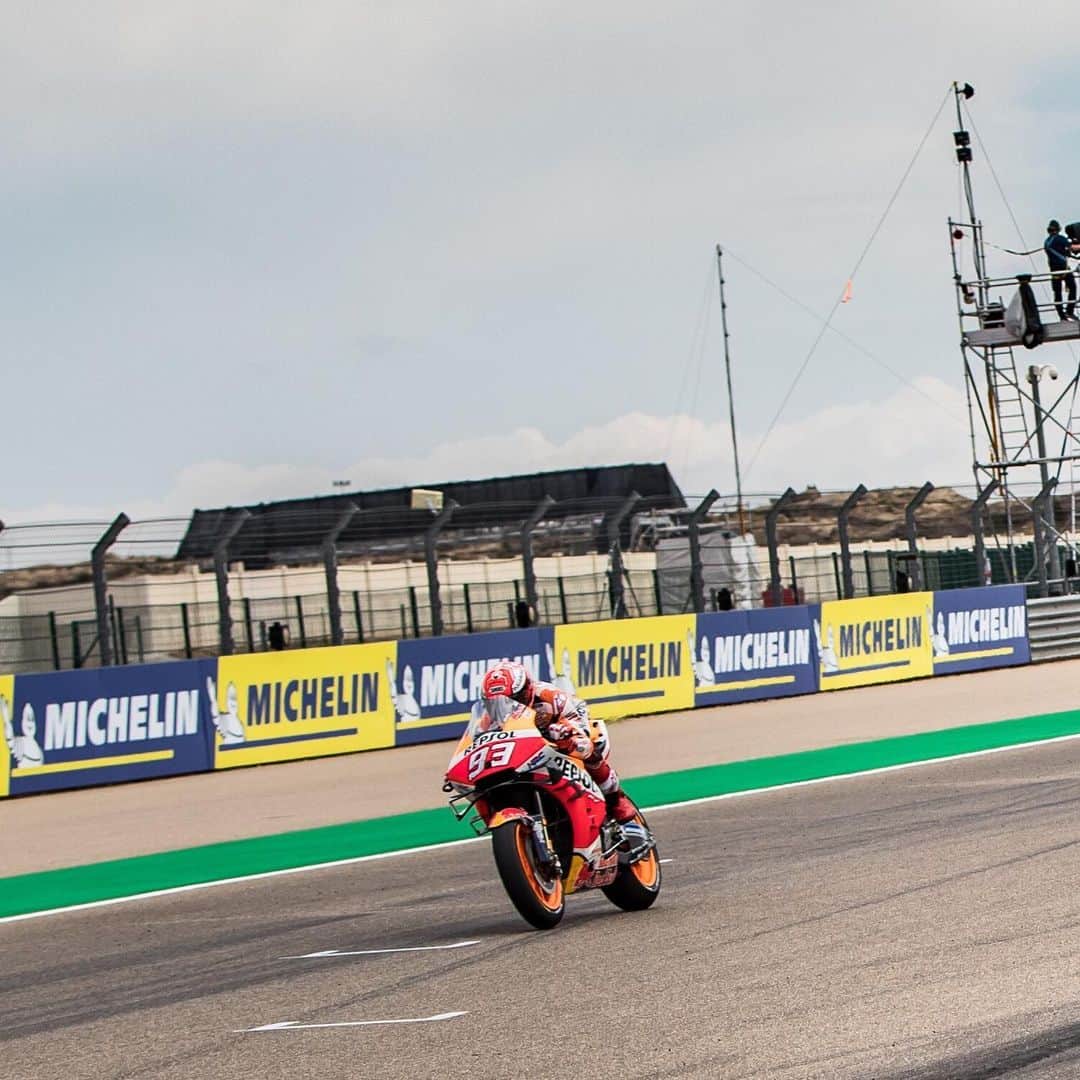 レプソル・ホンダさんのインスタグラム写真 - (レプソル・ホンダInstagram)「👈Swipe through👈 • • • #AragonGP」9月23日 21時03分 - hrc_motogp
