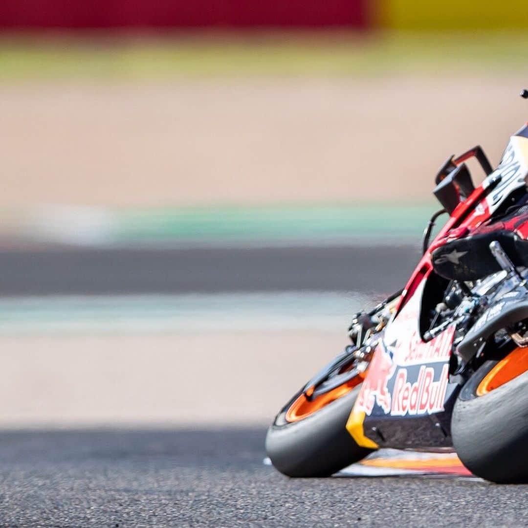 レプソル・ホンダさんのインスタグラム写真 - (レプソル・ホンダInstagram)「👈Swipe through👈 • • • #AragonGP」9月23日 21時03分 - hrc_motogp