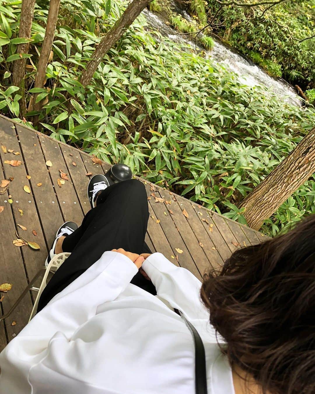 Mameのインスタグラム：「美味しい空気を沢山もらって、充電完了です🍀」