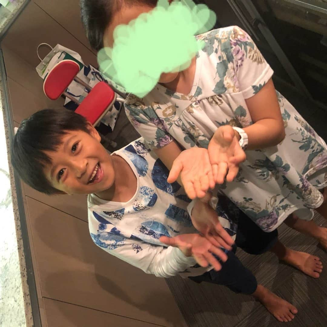 市川海老蔵 （11代目）さんのインスタグラム写真 - (市川海老蔵 （11代目）Instagram)「* どうぞ💖  #市川海老蔵 #海老蔵 #成田屋 #歌舞伎  #ABKAI #ABMORI #ebizoichikawa #ebizo #kabuki #thunderparty #classic」9月23日 21時17分 - ebizoichikawa.ebizoichikawa