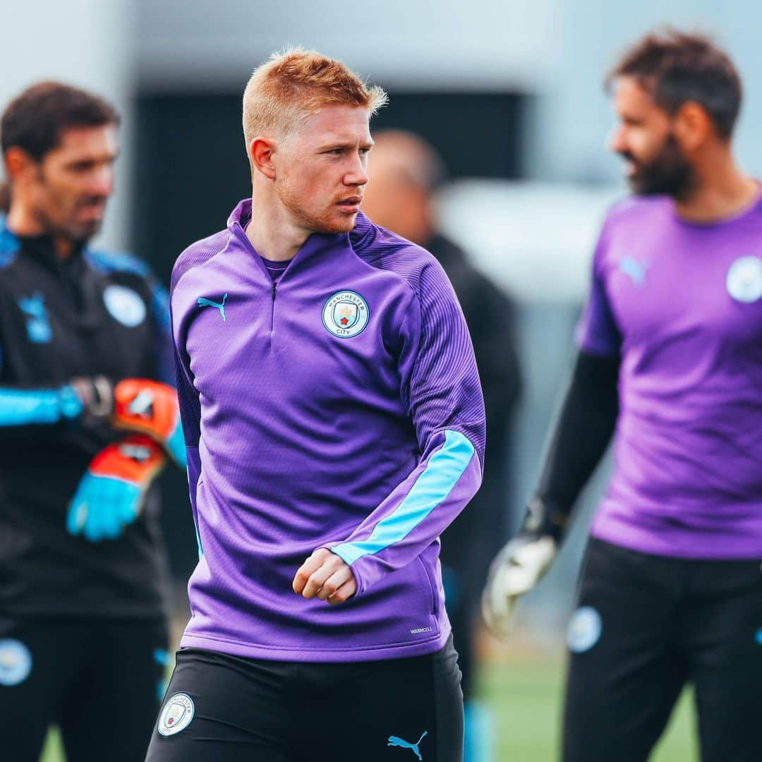 マンチェスター・シティFCさんのインスタグラム写真 - (マンチェスター・シティFCInstagram)「#CarabaoCup ready! 👊⠀ ⠀ #ManCity」9月23日 21時31分 - mancity