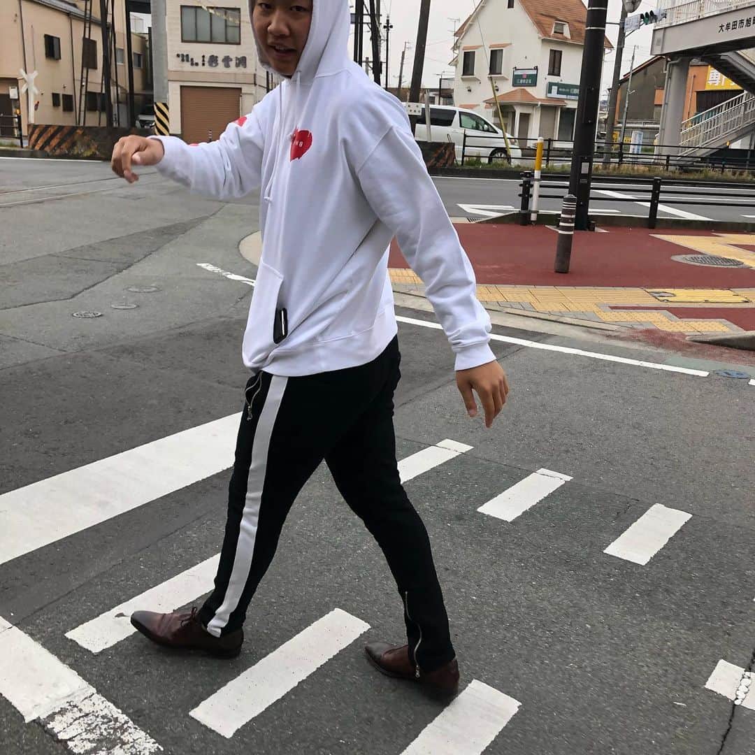 小幡竜平さんのインスタグラム写真 - (小幡竜平Instagram)「牧さんの誕生日という事で、J特集をどうぞ。」9月23日 21時37分 - obata_38