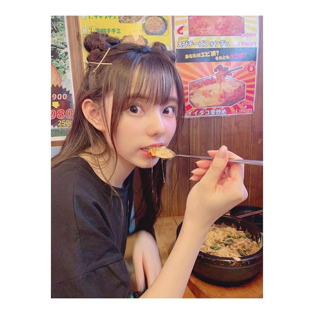大森莉緒さんのインスタグラム写真 - (大森莉緒Instagram)「・ ・ 今日は、お仕事終わった後に れいあと遊びに行ってきたよ😋❤ ・ ・ お昼は、新大久保でチーズビビンバ食べた〜🇰🇷🤤 ・ 新宿でプリクラ撮って✌️ 原宿でタピオカ飲んで🐷 ・ JK満喫したよ😁 ・ ・ 沢山歩いたけど、楽しい一日でした☺︎💗 ・ ・ #大森莉緒 #おーりお #おりおんず #猪子れいあ #ラストアイドル #新大久保 #新宿 #原宿 #大食い #韓国 #ビビンバ #タピオカ #タピ活 #モッチャム #korea #instagood  #rainbow」9月23日 21時41分 - rio.ohmori